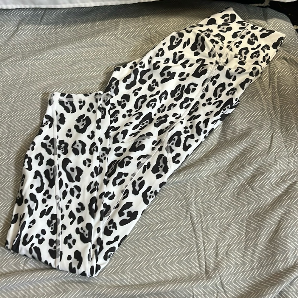 fabletics black and white leopard leggings